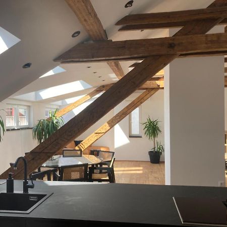 Split Rooftop Loft Bagian luar foto