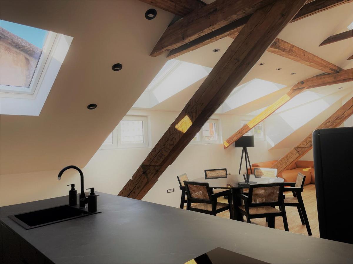 Split Rooftop Loft Bagian luar foto