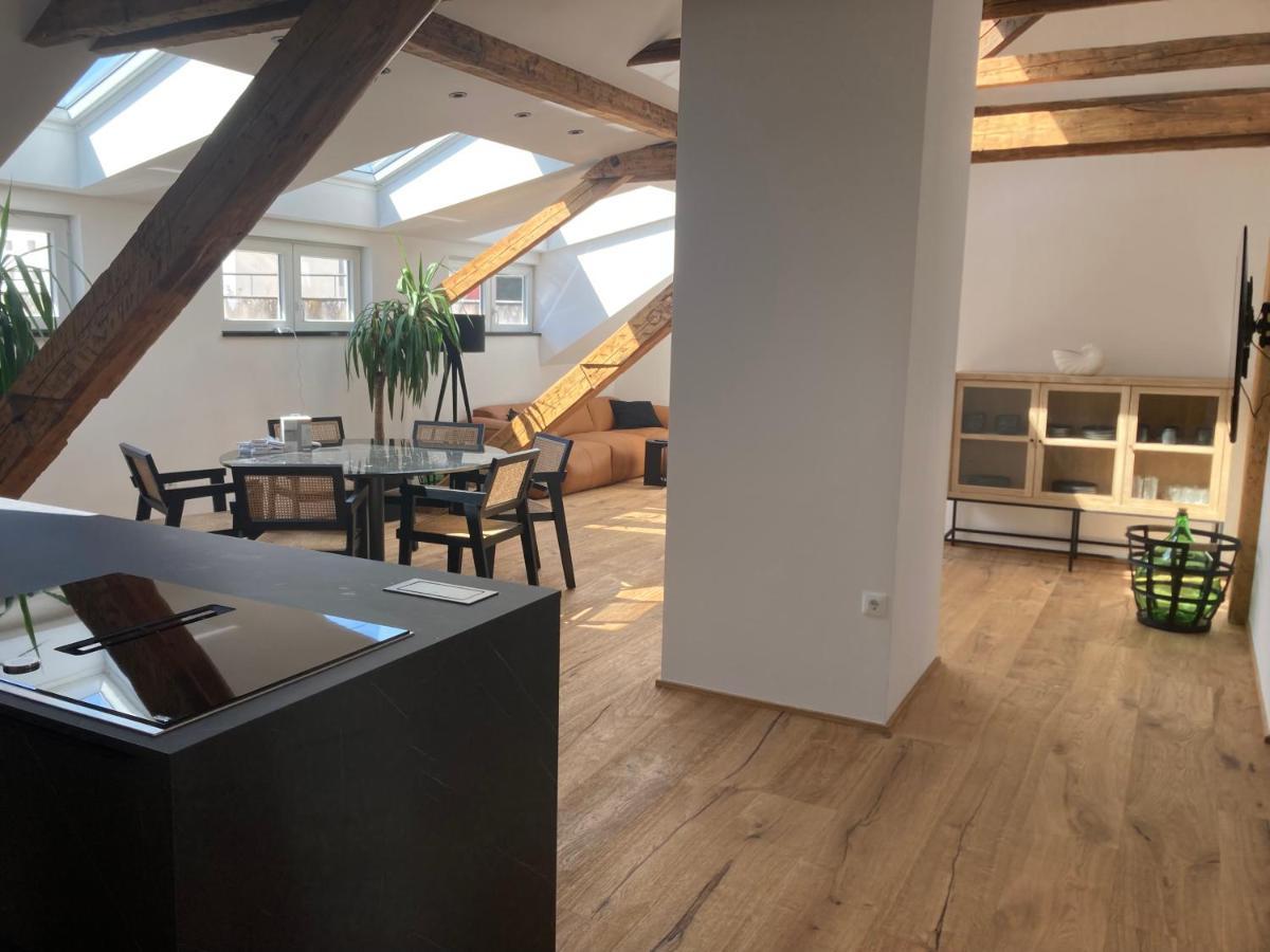 Split Rooftop Loft Bagian luar foto