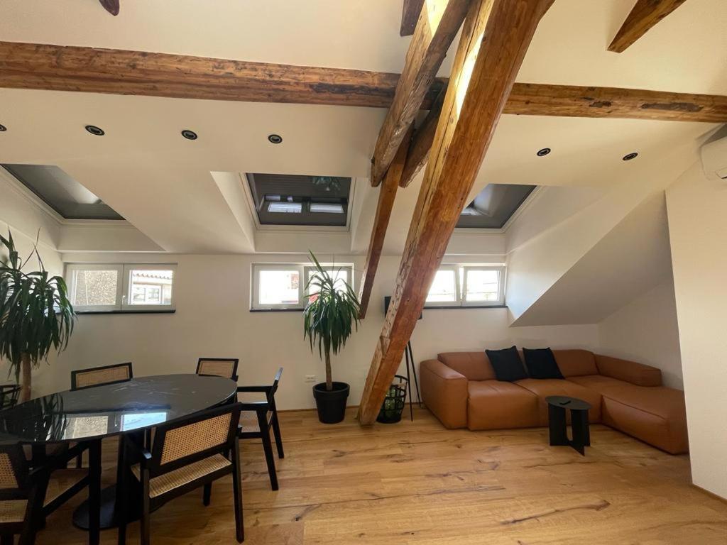Split Rooftop Loft Bagian luar foto