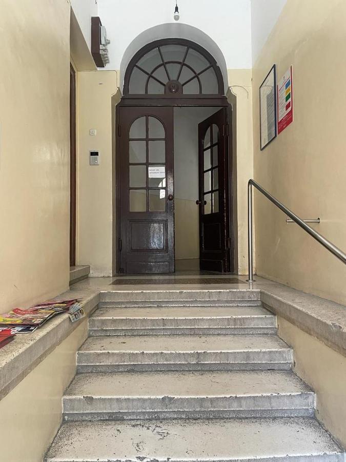Split Rooftop Loft Bagian luar foto