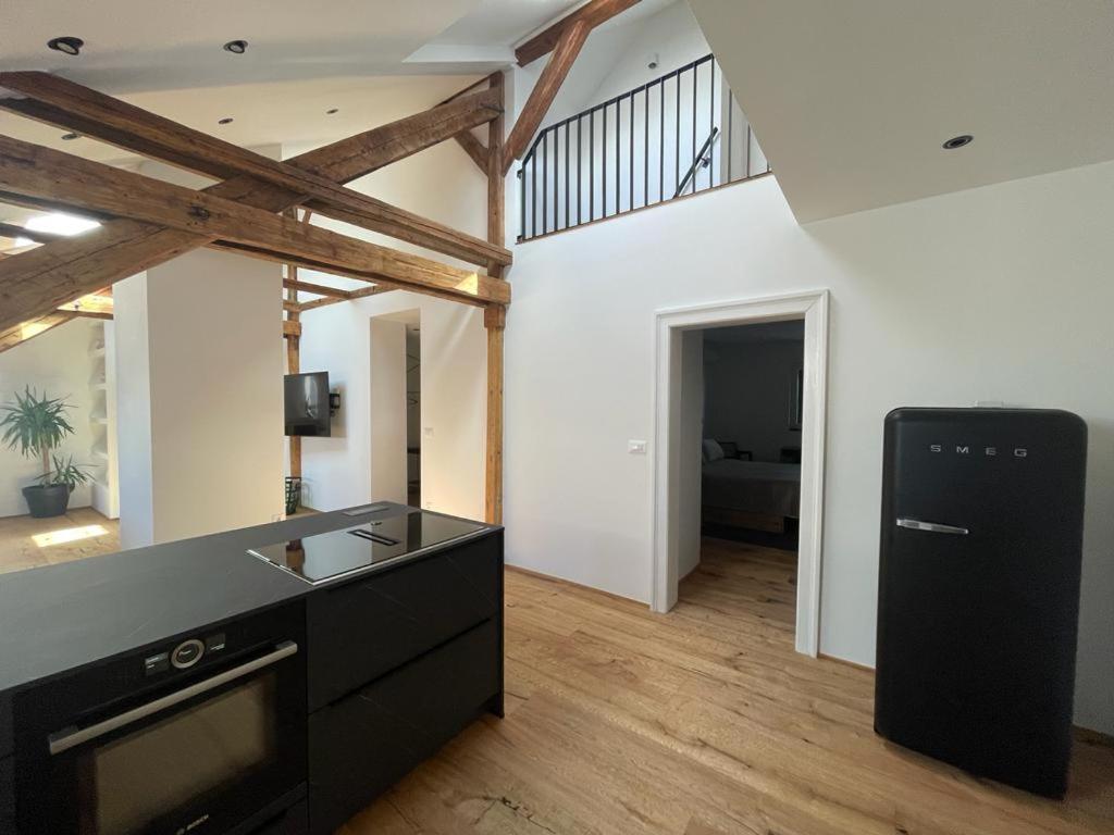 Split Rooftop Loft Bagian luar foto