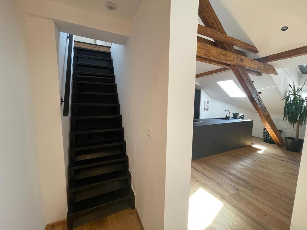 Split Rooftop Loft Bagian luar foto